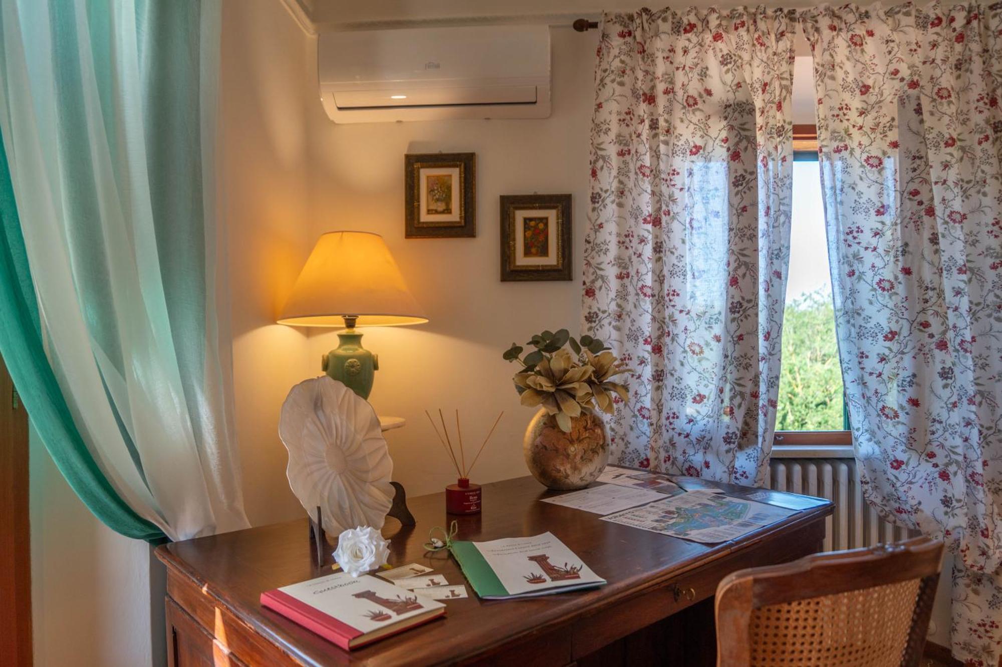 Apartament La Domus Di Marta Volterra Zewnętrze zdjęcie